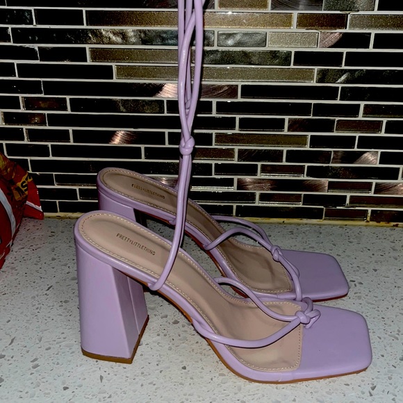 Shoes - Make offer- Toe Detail Lace Up High Block Heeled Sandals